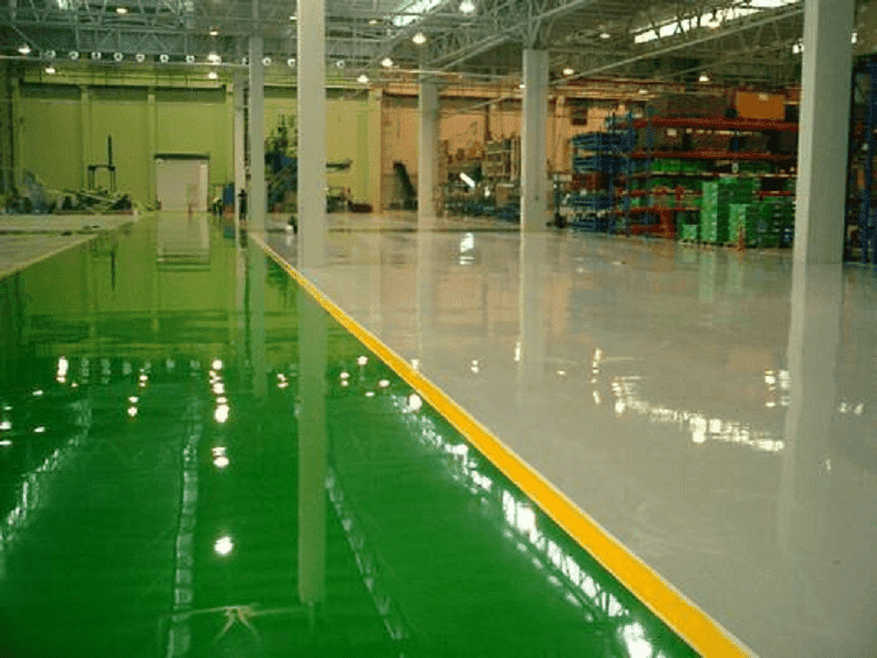 Chuẩn bị bề mặt là bước quan trọng quyết định chất lượng thi công sàn epoxy